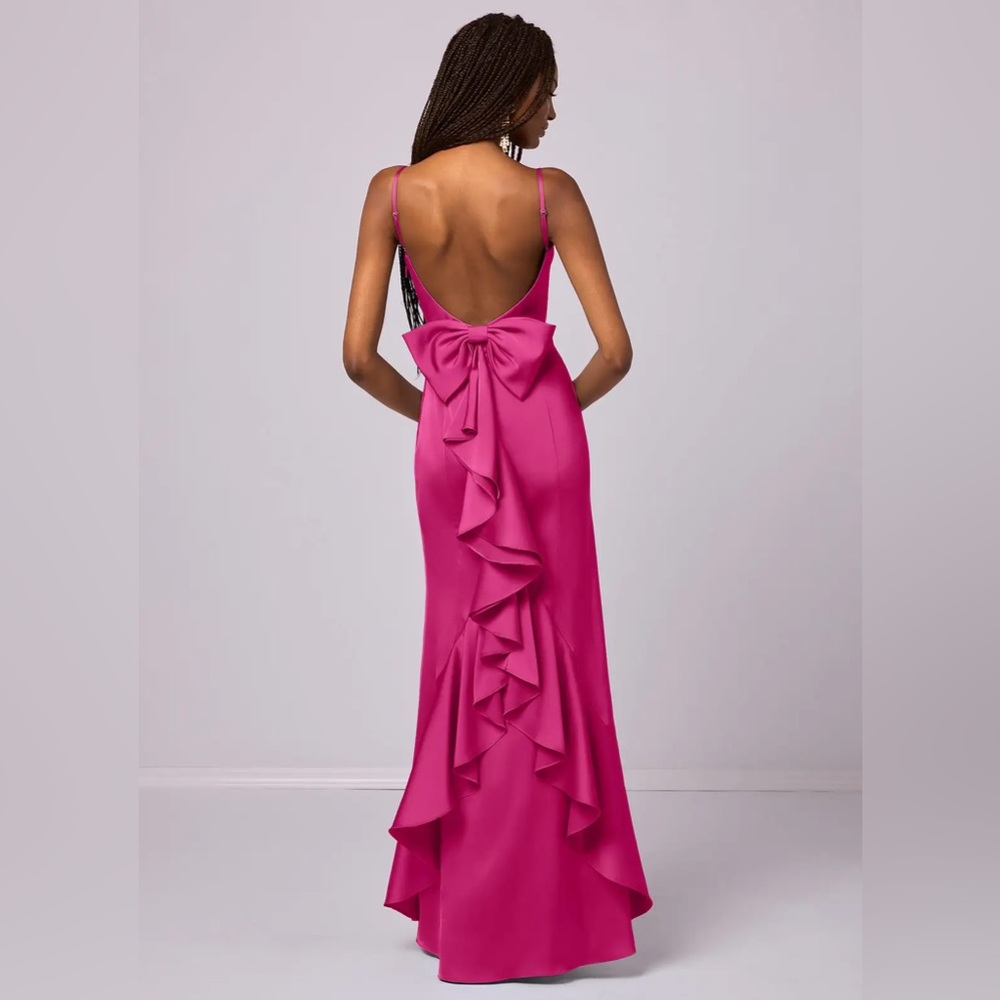 Azazie x Barbie Pink Bow Ruffle Back Satin Dress Womens A4
